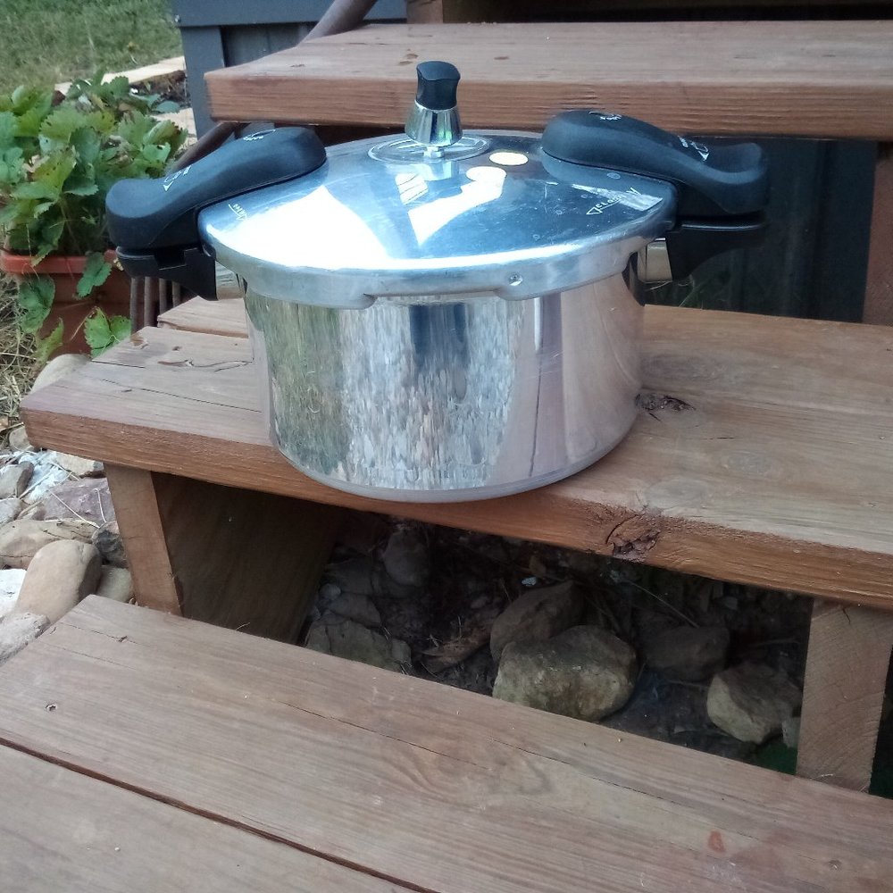 Pressure Cooker